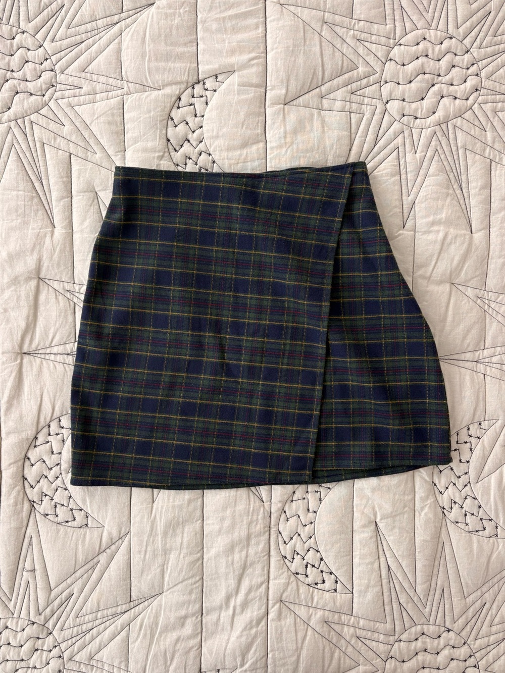 Hollister Ultra High Rise Plaid Mini Skirt